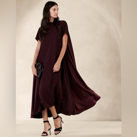 FINAL MARKDOWN! Banana Republic Aurelia Crepe & Satin Maxi Dress - Multiple 🪹💫 - Picture 6 of 9